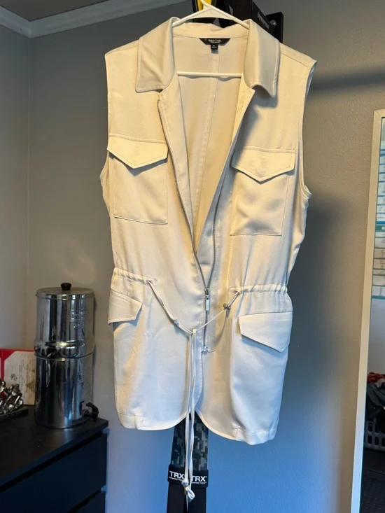 Simply Vera Vera Wang Sleeveless Jacket - Picture 1 of 3